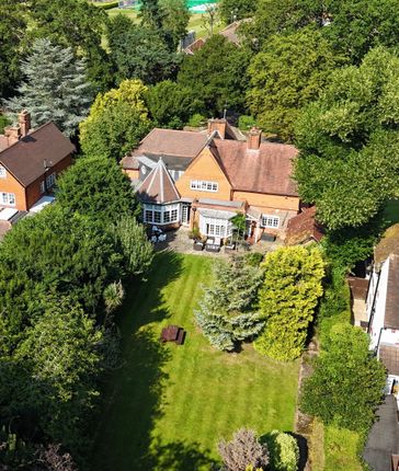 Thumbnail Detached house for sale in Woodfield Lane, Ashtead