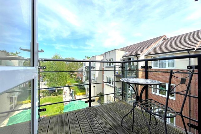 44, Waggoners Court, Legions Way, Bishop's Stortford photo 2
