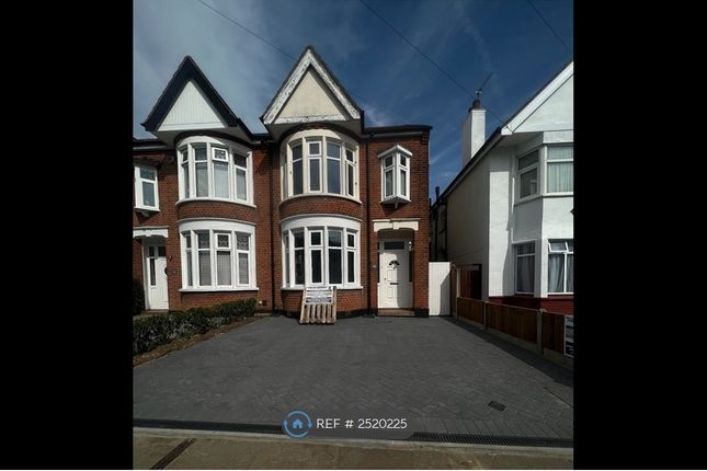 Thumbnail End terrace house to rent in Kensington Road, Southend-On-Sea
