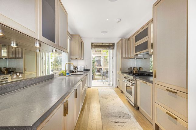 46 Limerston Street, London photo 3