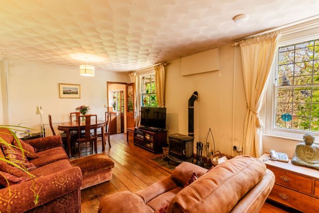 Trenant Cottage, Ross Road, Abergavenny photo 4