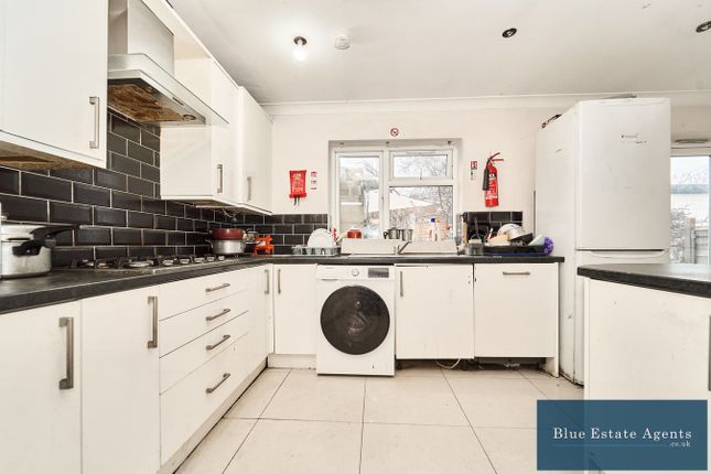 236, Great West Road, Hounslow photo 4