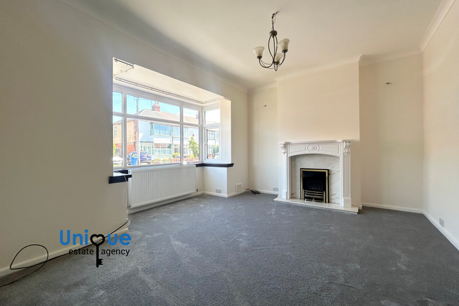 15, Farnworth Road, Thornton-Cleveleys photo 2