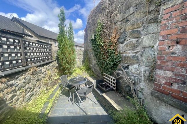 5, Meyrick Square, Dolgellau photo 2