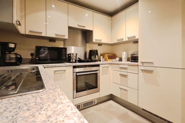 7, Elderflower House, Whinbush Road, Hitchin photo 3