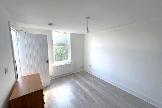 70A, Priory Road, Dartford photo 5