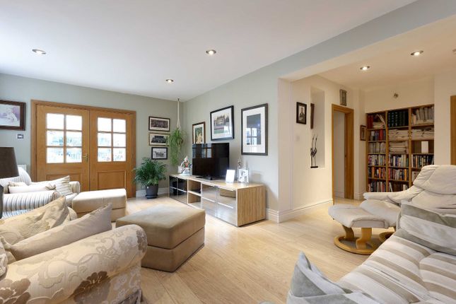 8, Seeleys Close, Buckinghamshire photo 4