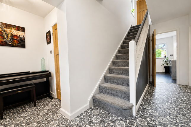 74, Minnis Lane, Dover photo 3