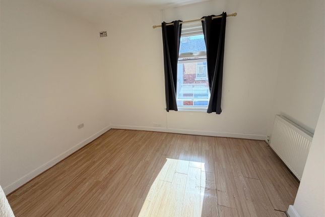 27, Eton Street, Hartlepool photo 4