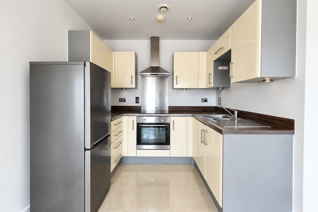 Apartment, Apartment, Whitestone Way photo 3