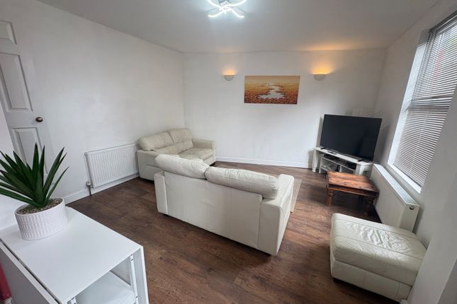 Thornville View, Leeds photo 2