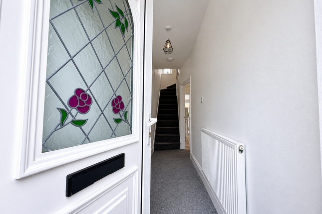 119, Park Street, Tonypandy photo 3