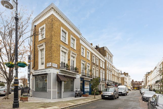 Property for sale in Moreton Street, London