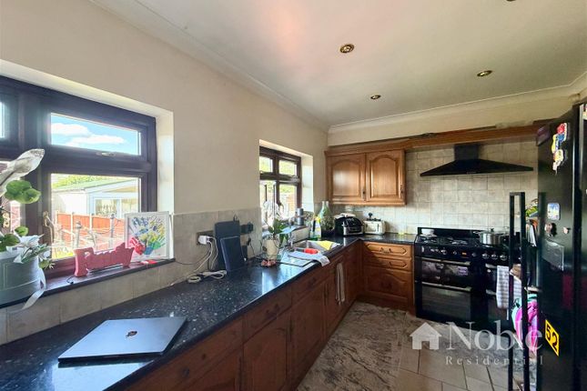 3, Norman Road, Hornchurch photo 4
