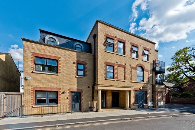 Thumbnail Flat for sale in Henfield Road, Wimbledon, London
