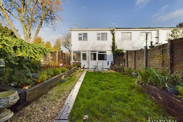 End terrace house for sale in Brocas Drive, Basingstoke
