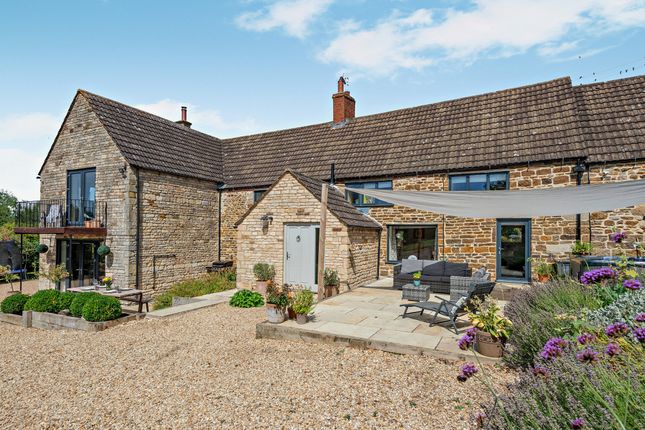 Grange Farm, 3, Hortons Lane, Oakham photo 3