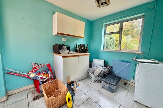 32 Ridgeway, Lydney photo 4