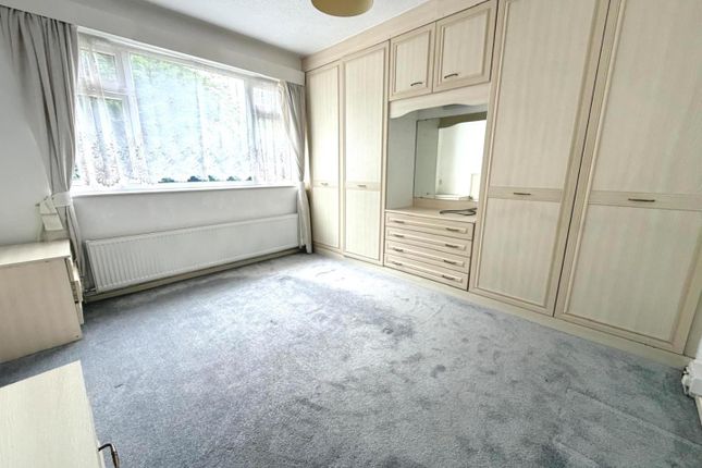 13, Carden Avenue, Manchester photo 5