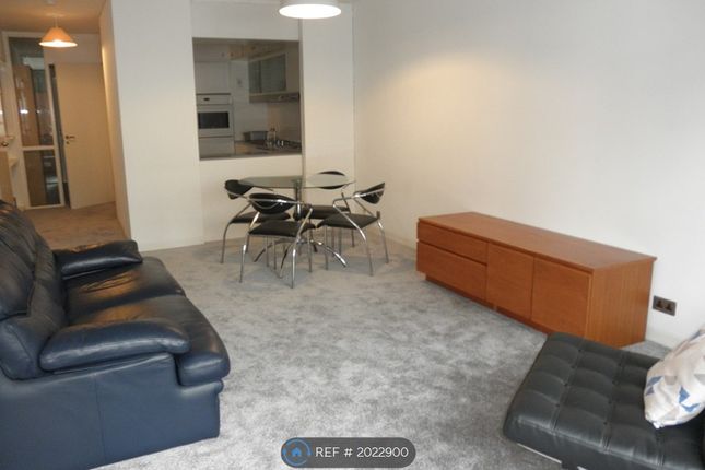 Thumbnail Flat to rent in Andrewes House, London
