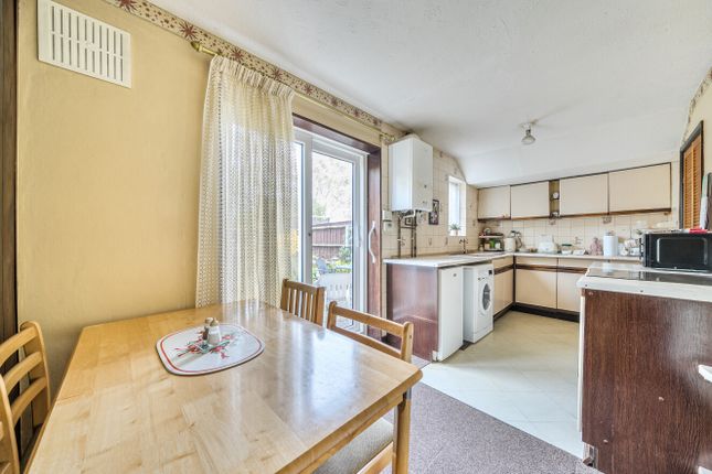 308, Purbrook Way, Hampshire photo 4