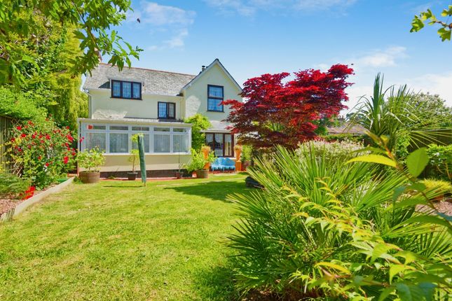 2, Park Street, Minehead photo 2