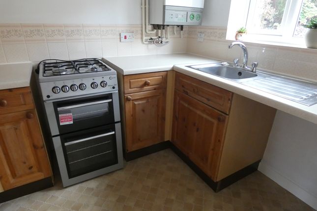 23, Fieldfare Way, Telford photo 2