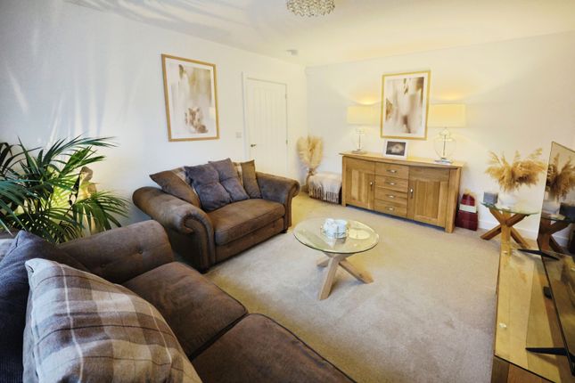 80, Wheatley Close, Durham photo 4