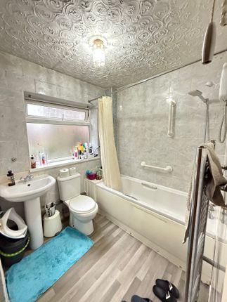 82, Townley Gardens, Handsworth, Birmingham photo 4