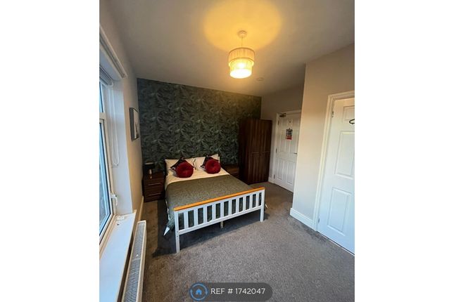Room to rent in Watch House Lane, Doncaster