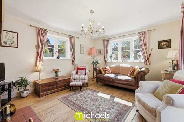 The Doves, Whatfield Road, Ipswich photo 3