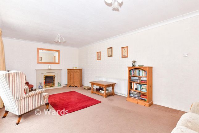 1, Georgian Drive, Maidstone photo 3