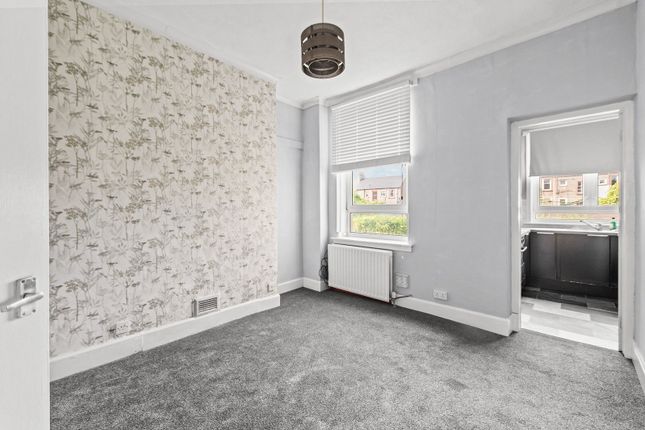 18a, Forbes Street, Alloa photo 2