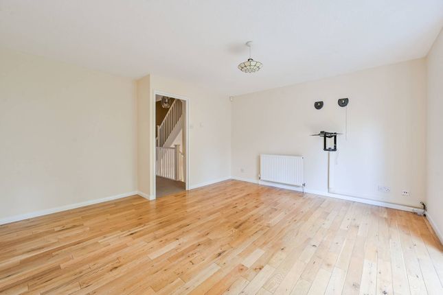 Terraced house to rent in Crosslet Vale, Greenwich, London