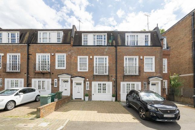 Thumbnail Property for sale in Marston Close, London