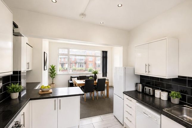 262, Princes Road, Stoke-On-Trent photo 2
