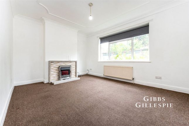 14, Northcote, Pinner photo 3