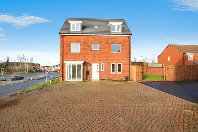 Thumbnail Detached house for sale in Barnsdale Drive, Hampton Gardens, Peterborough