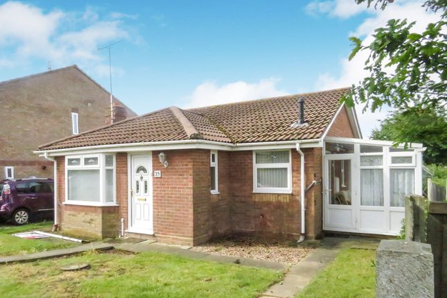 2 bed detached bungalow for sale in Abinger Close, Clacton-On-Sea CO16 ...