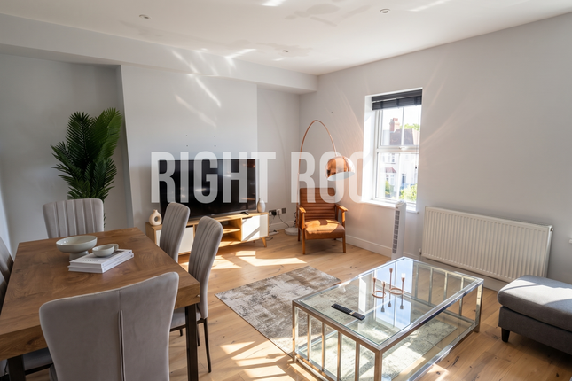 7 Scrubs Lane, London photo 5