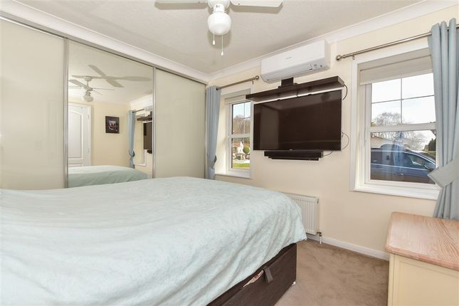 Kings Close Harrietsham, Maidstone photo 4
