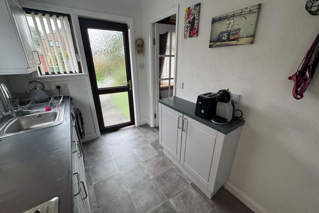 15, McBain Place, Kinross photo 3
