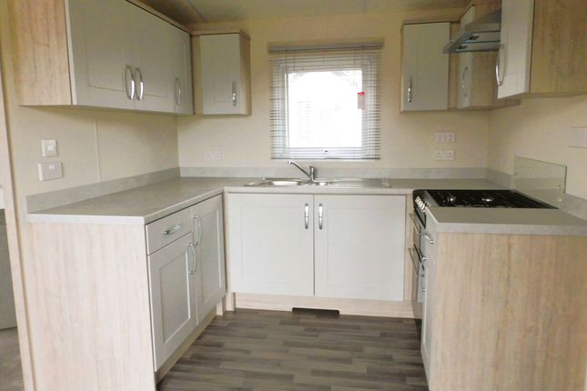 41 Heron Cottage, Frostley Gate, Holbeach photo 3