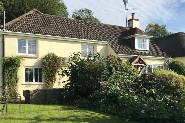 Bunbury Cottage, The Green, Salisbury photo 2