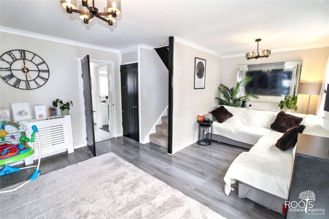 7, Derwent Road, Berkshire photo 4