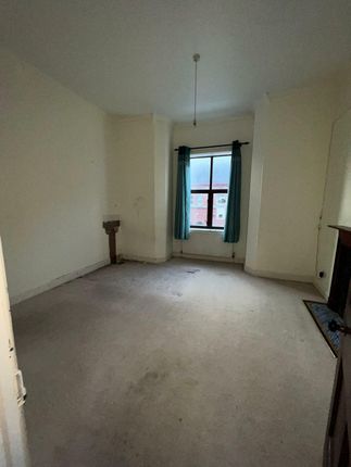 Detached house to rent in Dean Street, Ashton-Under-Lyne