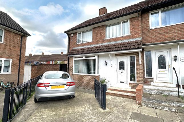 End terrace house for sale in Denton Close, Hardwick