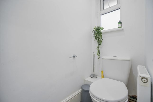 Woolridge Way, London photo 3