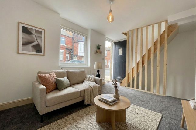 1 Nelson Street, Scarborough photo 2