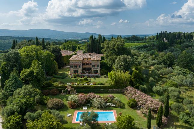 Thumbnail Villa for sale in Siena, Tuscany, Italy, Italy